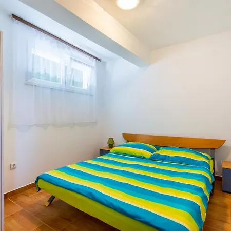 Leonardo Apartament *